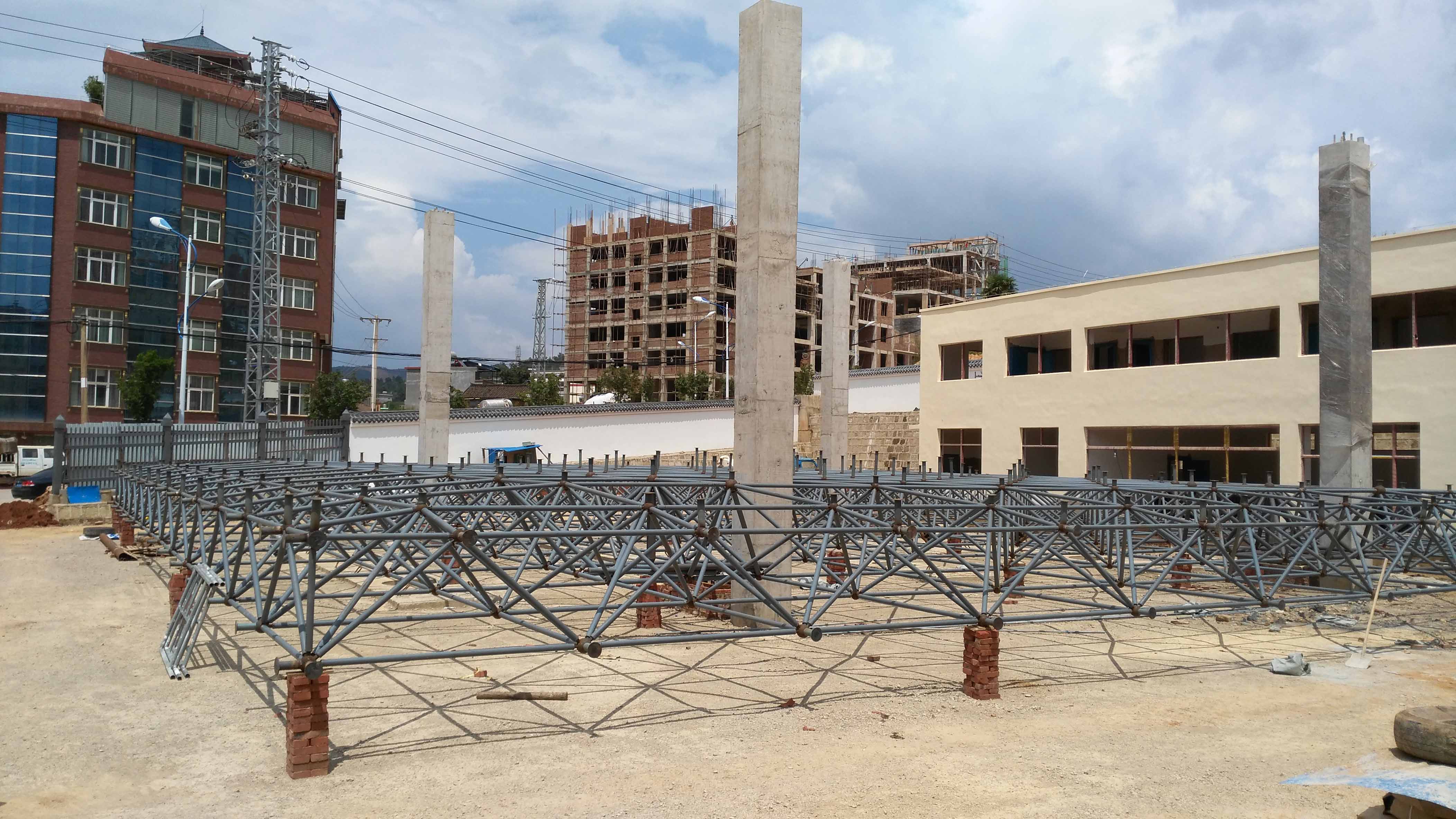 鄂尔多斯小型加油站网架