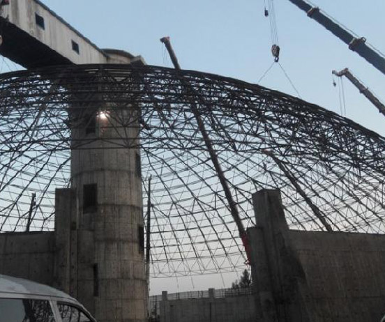 鄂尔多斯网架分条或分块安装法